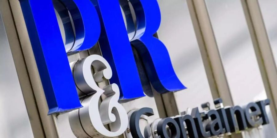Das Logo der insolventen Containerinvestmentfirma P&R Container Vertriebs und Verwaltungs-GmbH. Foto: Matthias Balk