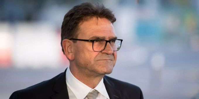 Der wiedergewählte Zuger Regierungsrat Beat Villiger von der CVP anlässlich den Gesammterneuerungswahlen des Kanton Zug sowie der Stadt Zug vom Sonntag, 7. Oktober 2018 in Zug. Der wiedergewählte Zuger Regierungsrat Beat Villiger von der CVP anlässlich den Gesammterneuerungswahlen des Kanton Zug sowie der Stadt Zug vom Sonntag, 7. Oktober 2018 in Zug.