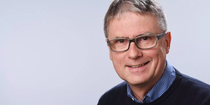 Ernst Steiner ist neuer Ehrenbürger der Ortsbürgergemeinde Zofingen Ernst Steiner ist neuer Ehrenbürger der Ortsbürgergemeinde Zofingen