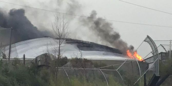 Das Feuer im Chester Zoo soll in einem Regenwald-Biotop wüten.