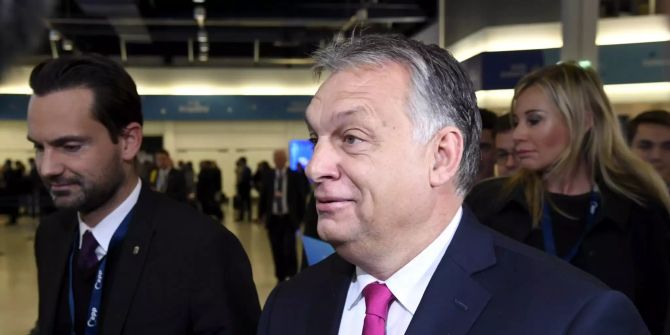 Der ungarische Ministerpräsident Viktor Orban kommt zum Kongress der Europäischen Volkspartei (EVP).