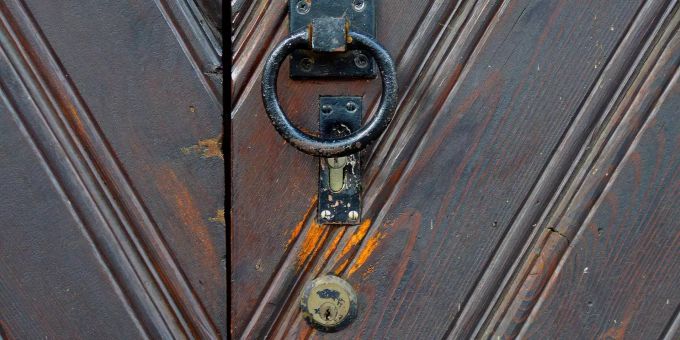 Kantonspolizei schreitet ein - Hausbesetzung in Basel beendet