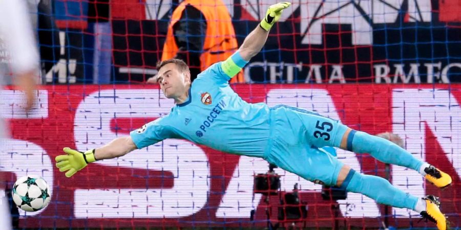 ZSKA Moskau besiegt Benfica Lissabon zuhause mit 2:0.