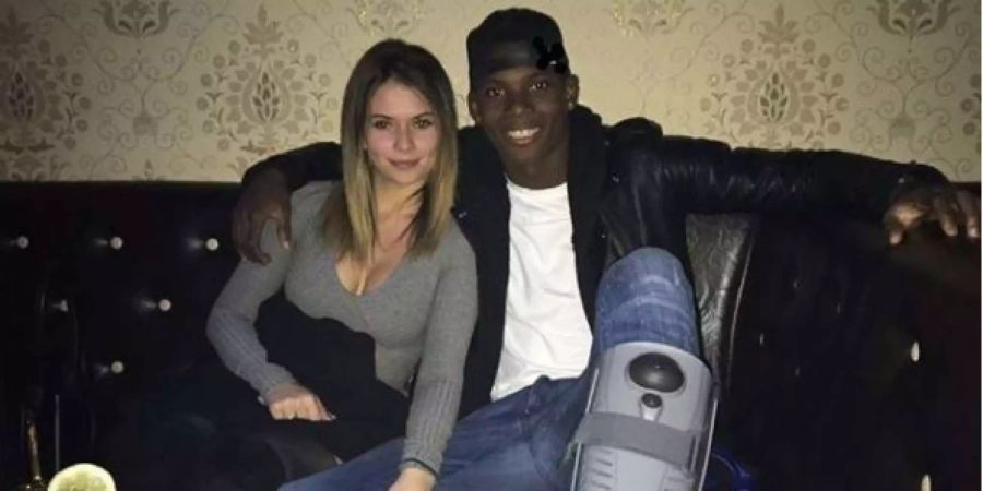 Breel Embolo (21) mit Freundin Naomie (24).