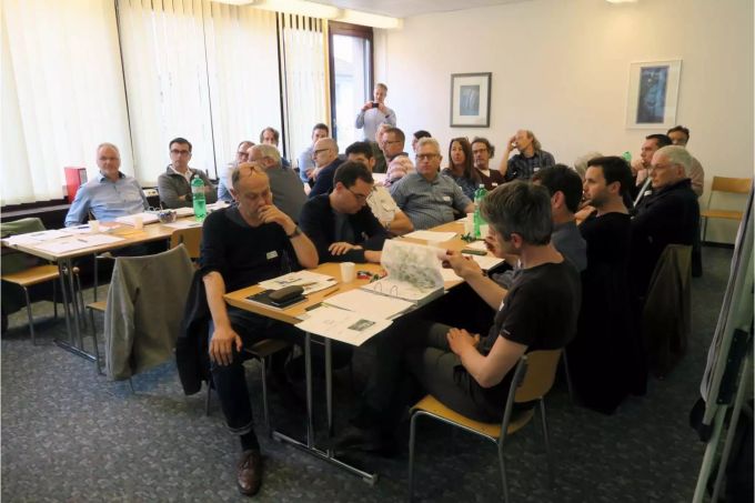 Die Sitzung der Begleitgruppe Marktplatz war der Auftakt zu einem Partizipationsprozess. - Gmd. Flawil Die Sitzung der Begleitgruppe Marktplatz war der Auftakt zu einem Partizipationsprozess. - Gmd. Flawil