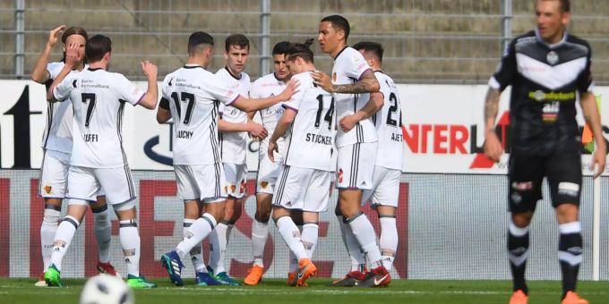 Basel gewinnt im Tessin - Knappes 1:0 gegen Lugano