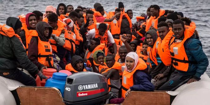 Das Flüchtlingsboot trieb mehrere Tage im Mittelmeer. Amnesty International