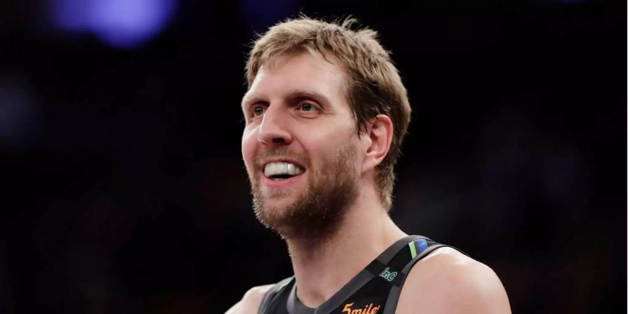 Nowitzki verpasste die letzten Saisonspiele.