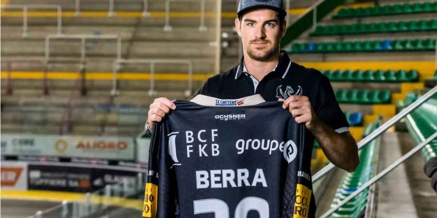 Bereits letztes Jahr hat er sich in der BCF-Arena vorgestellt: Reto Berra wechselt zu den Saanestädtern.