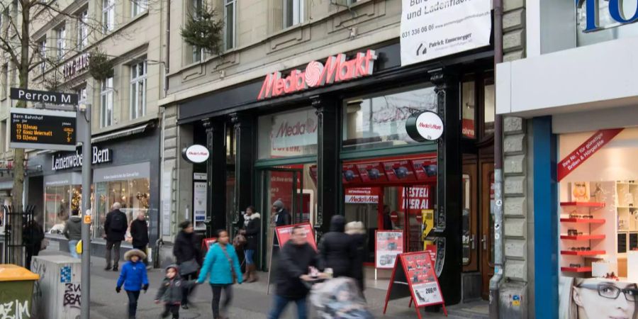 In der Berner Markthalle befindet sich der Media Markt.