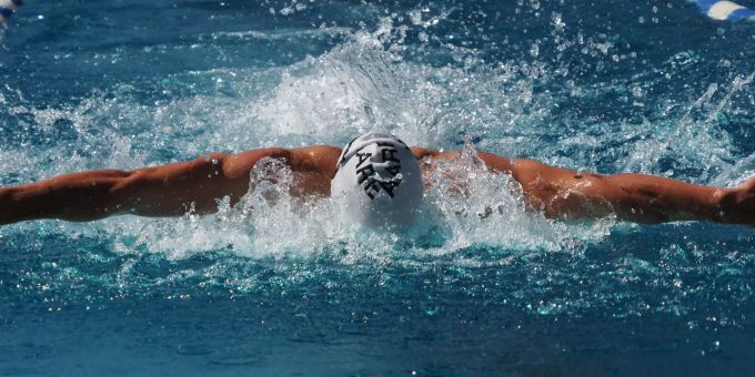 Schwimmerinnen und Schwimmer des SC Aarefisch beim Wettkampf. SC Aarefisch