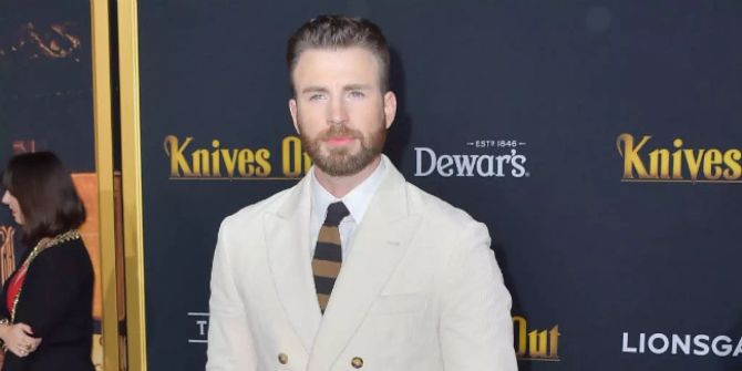 chris evans netflix