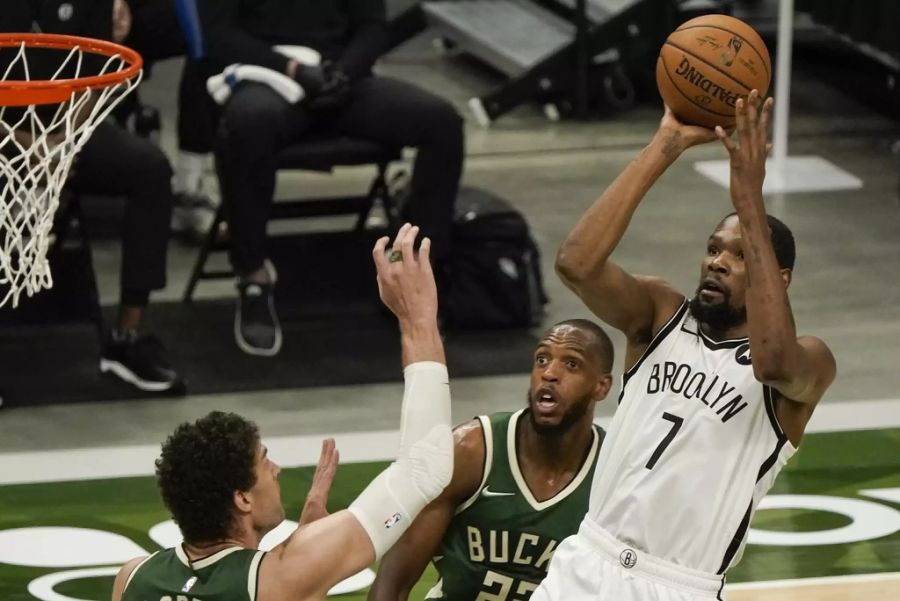 Milwaukee Bucks kevin Durant