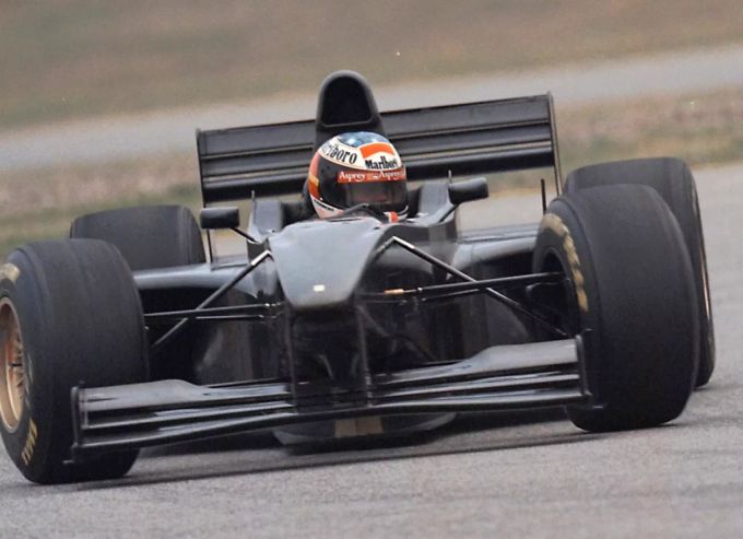 Michael Schumacher testet den Ferrari F300 für die Saison 1998 in Fiorano. Michael Schumacher Ferrari Fiorano