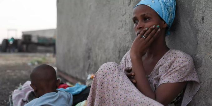 Flüchtlinge aus der äthiopischen Konfliktregion Tigray sind in der Region al-Qadarif angekommen. Konflikt in Äthiopien