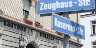 Oberengstringen ZH - Mehrere Personen verletzt - Täter verhaftet