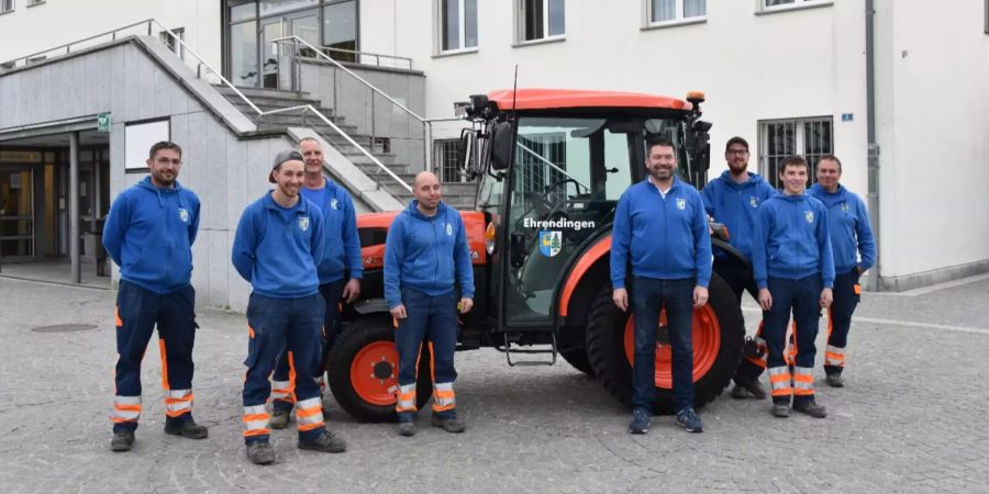 Neues Werkdienst-Fahrzeug