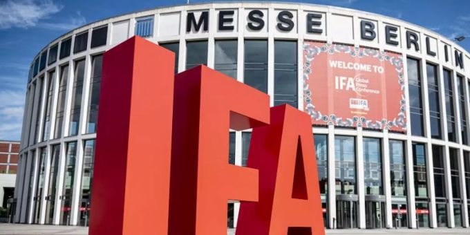 Die Technik-Messe IFA in Berlin wird in diesem Jahr doch nicht stattfinden. Foto: Fabian Sommer/dpa Die Technik-Messe IFA in Berlin wird in diesem Jahr doch nicht stattfinden. Foto: Fabian Sommer/dpa