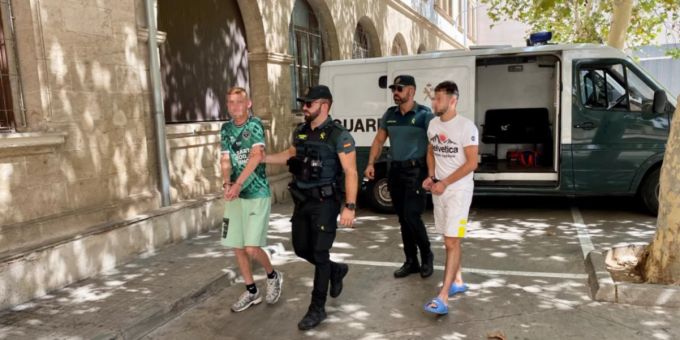 Mallorca - Handy von Vergewaltigungs-Opfer führt Polizei zu Tätern