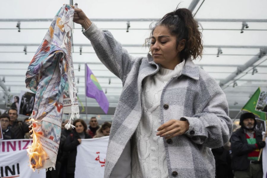 Mahsa Amini Protest Schweiz