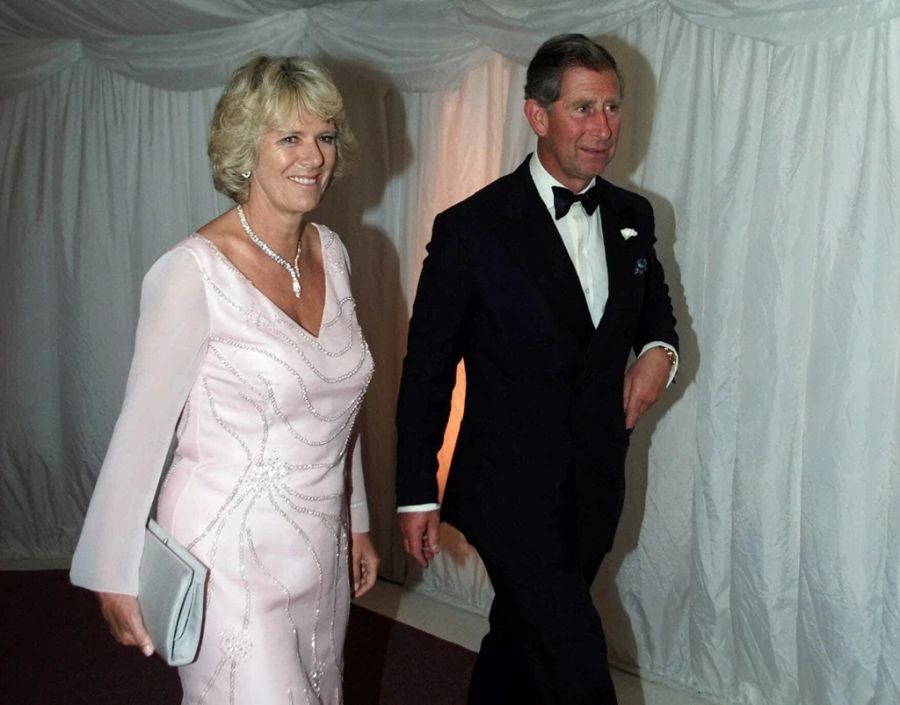 Camilla und Charles an einer Gala im Jahr 2000.