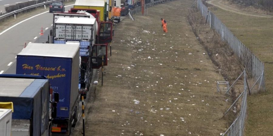 Autobahnen Abfall