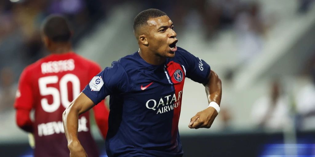 Kylian Mbappé scores on his return as PSG draws against Toulouse in second Ligue 1 game