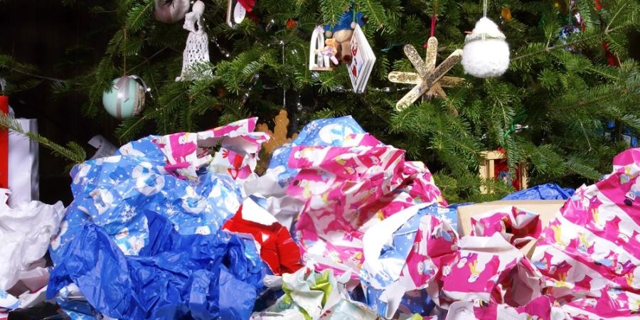 An Weihnachten fällt meist viel Verpackungsmüll an.