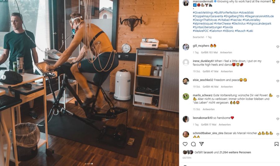 Auf dem Spinning-Bike bestimmt er seine aktuelle Leistungsfähigkeit.