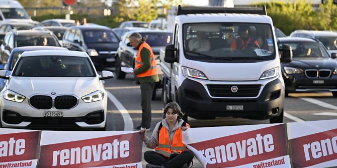 aktivisten autobahn blockade