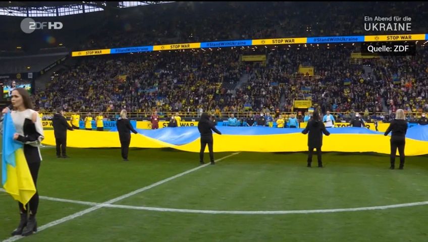 BVB: Gänsehaut-Stimmung Bei Der Ukraine-Hymne Am Benefizspiel