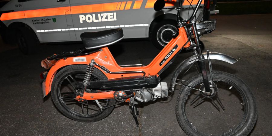 Flums: 16-Jähriger bei Selbstunfall mit Mofa unbestimmt verletzt