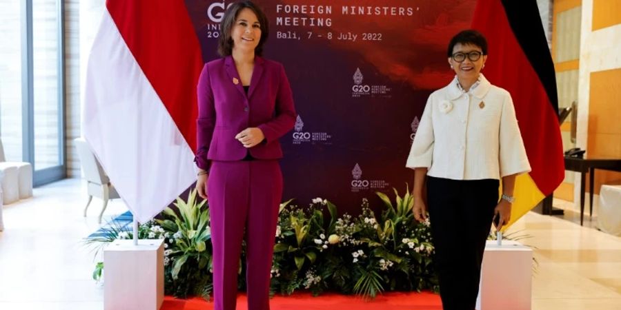 Bundesaussenministerin Baerbock mit indonesischer Kollegin Retno Marsudi