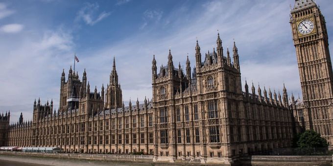 ARCHIV - Der Verteidigungsausschuss im britischen Parlament will nicht, dass die Zahl der Soldaten reduziert wird. Foto: Stefan Rousseau/PA Wire/dpa ARCHIV - Der Verteidigungsausschuss im britischen Parlament will nicht, dass die Zahl der Soldaten reduziert wird. Foto: Stefan Rousseau/PA Wire/dpa