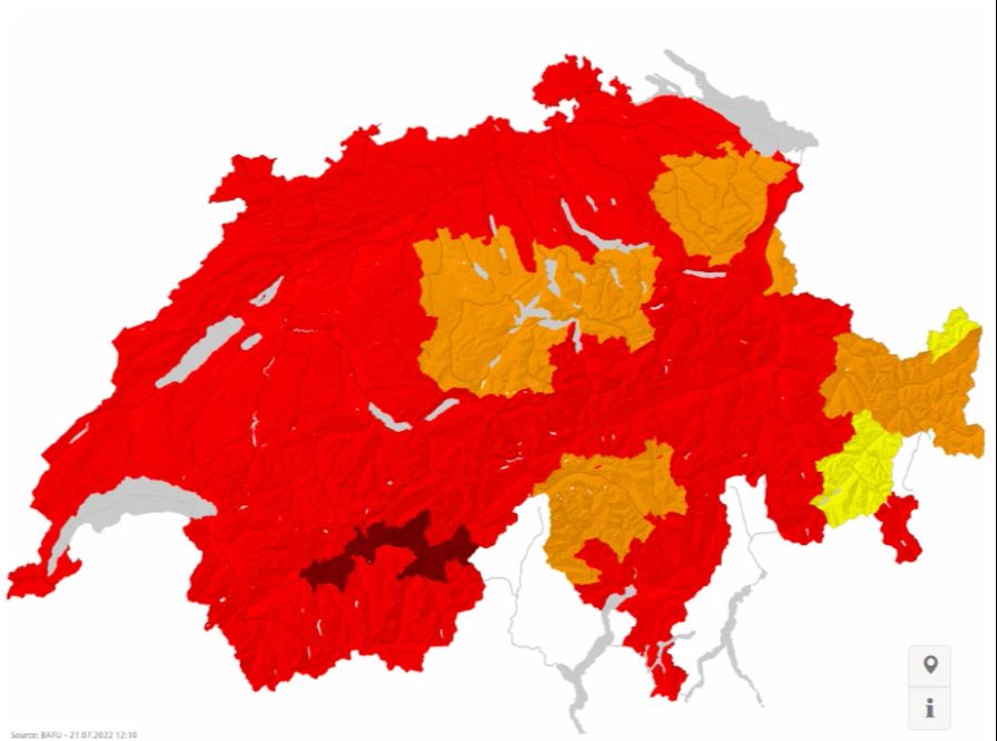 In der ganzen Schweiz besteht aktuell Waldbrandgefahr.