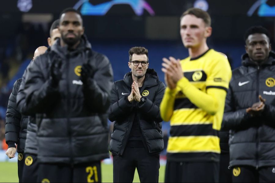 YB-Trainer Raphael Wicky wird nach der Niederlage gegen Manchester City kritisiert.