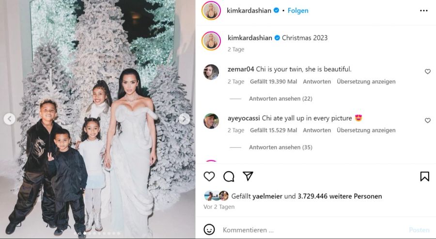 Kim Kardashian feiert mit ihren vier Kindern Weihnachten.