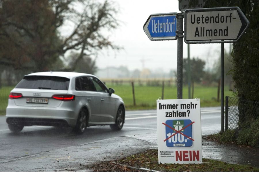 Am 24. November 2013 hatte die Schweizer Stimmbevölkerung eine Erhöhung der Vignettenpreise deutlich abgelehnt. (Archivbild)