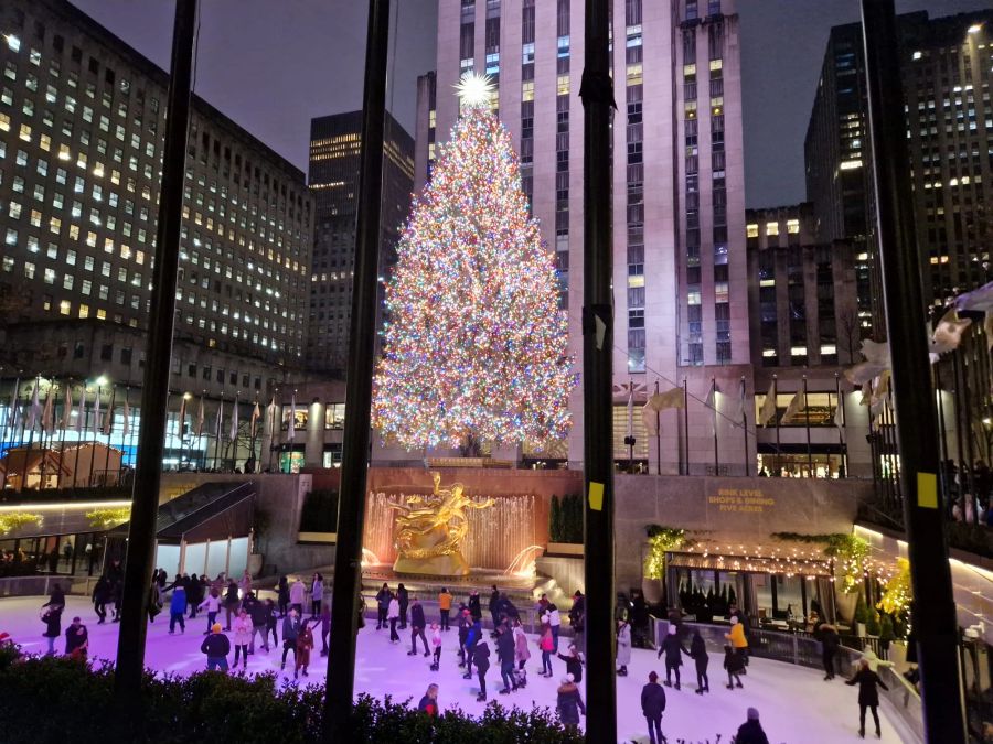 Der legendäre Weihnachtsbaum beim Rockefeller Center.