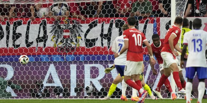 Im EM-Topspiel - Österreich unterliegt Frankreich wegen diesem Eigentor