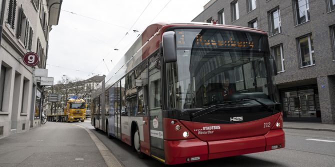 Warum haben nicht alle Stadtbusse eine Autonummer?