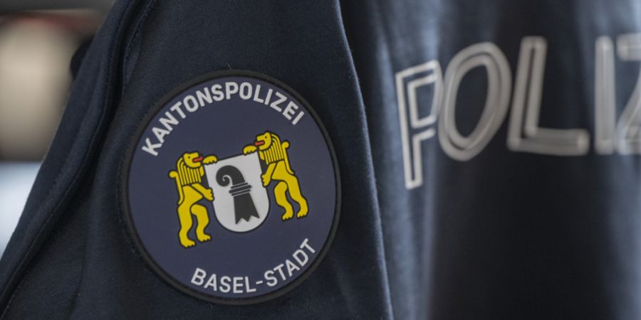 Eine umgehend eingeleitete Fahndung der Kantonspolizei Basel-Stadt blieb der Staatsanwaltschaft zufolge bislang erfolglos. (Archivbild)