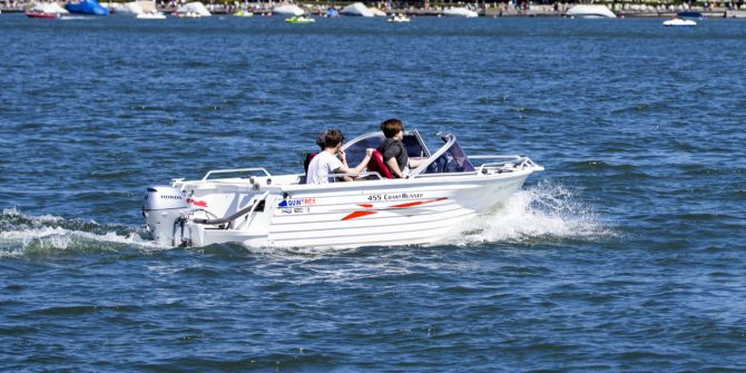 Motorboot