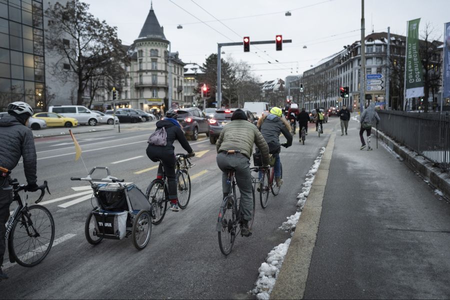 In der Schweiz kommt es immer wieder zu Velounfällen.