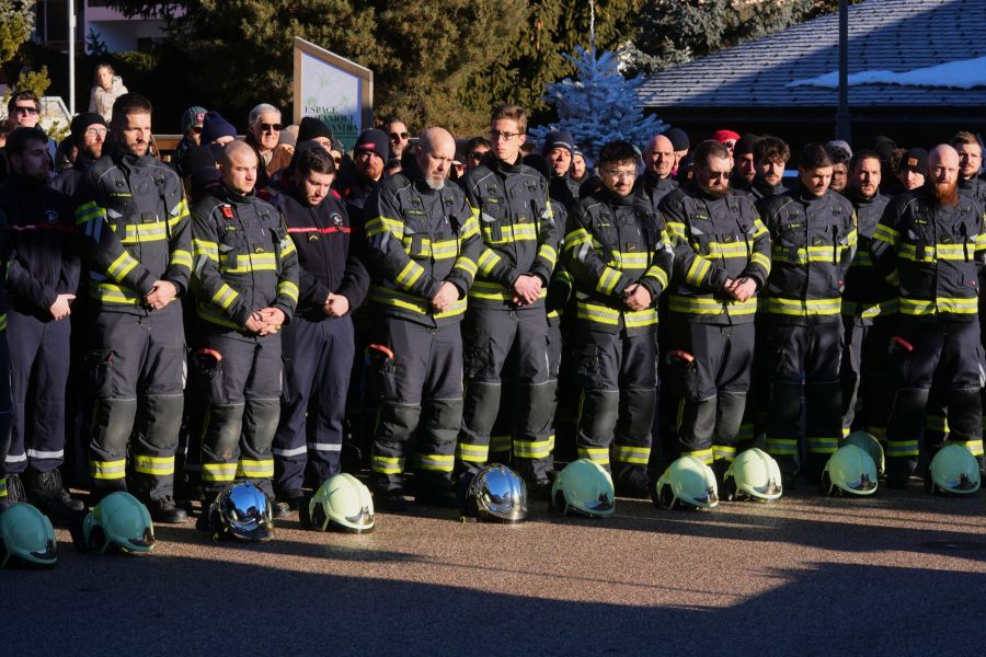 Die Bilder der Brandnacht gehen ihnen nicht aus dem Kopf.