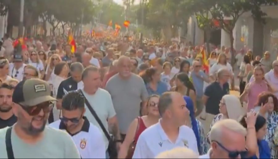 Ihr Ziel: Die spanische Regierung soll endlich auf Ceutas jahrelange Forderungen in den Bereichen Sicherheit, Grenzkontrolle und Umgang mit Migrationskrise eingehen.