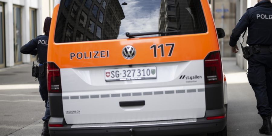 Die Stadtpolizei St. Gallen wurde am Dienstag zu einem Unfall an der Fürstenlandstrasse gerufen. (Symbolbild)