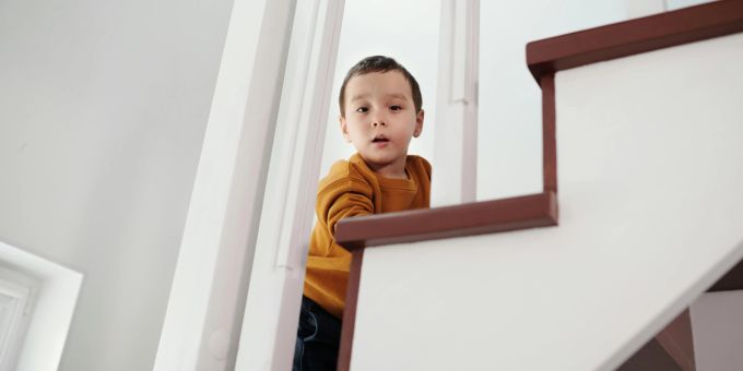 Briten-Lehrer klagen - Kids können bei Schulstart nicht Treppen steigen