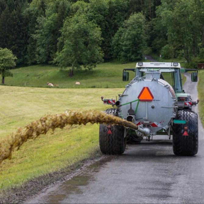 Landwirte Gülle Gericht Freispruch