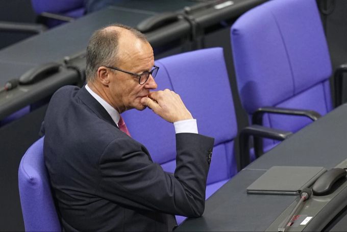 Nicht nur Habeck, sondern auch Angela Merkel und Nancy Faeser übten zuletzt Kritik an den Plänen von Merz' CDU. habeck merz